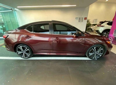 2023 Nissan Sentra 4p SR Platinum Bi-tono L4/2.0 Aut