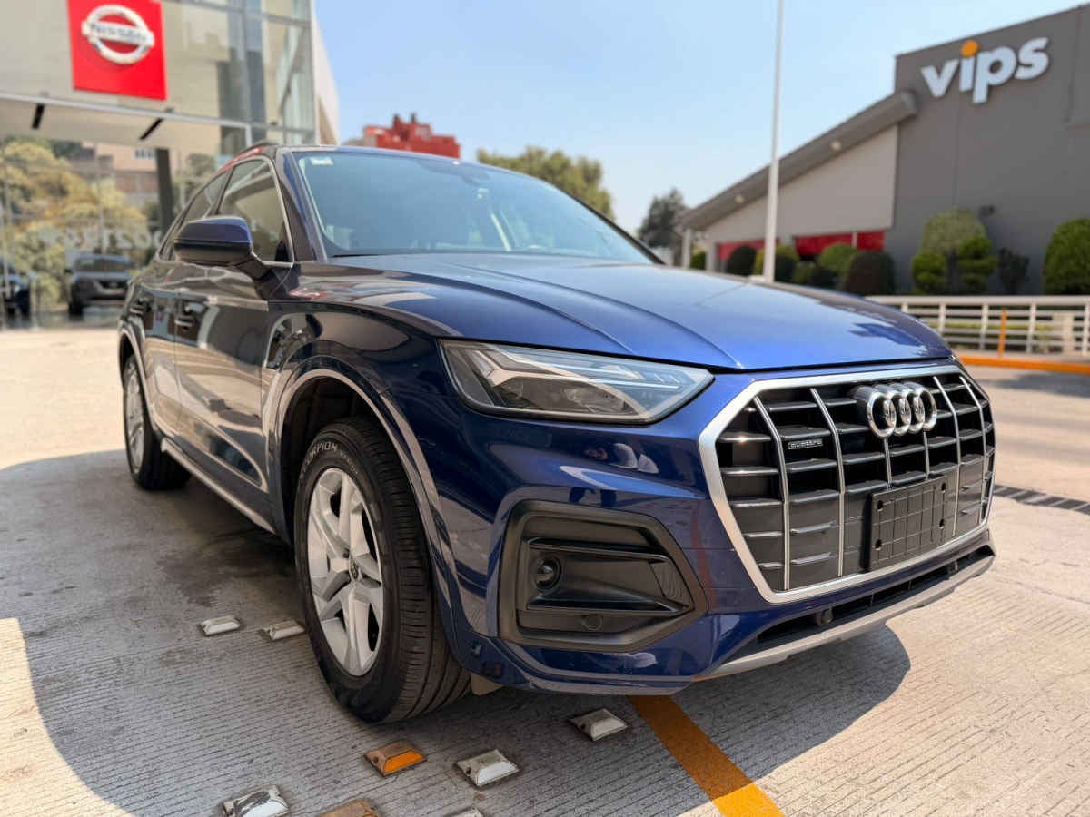 2024 Audi Q5 5p Select Sportback L4/2.0/T Aut MHEV