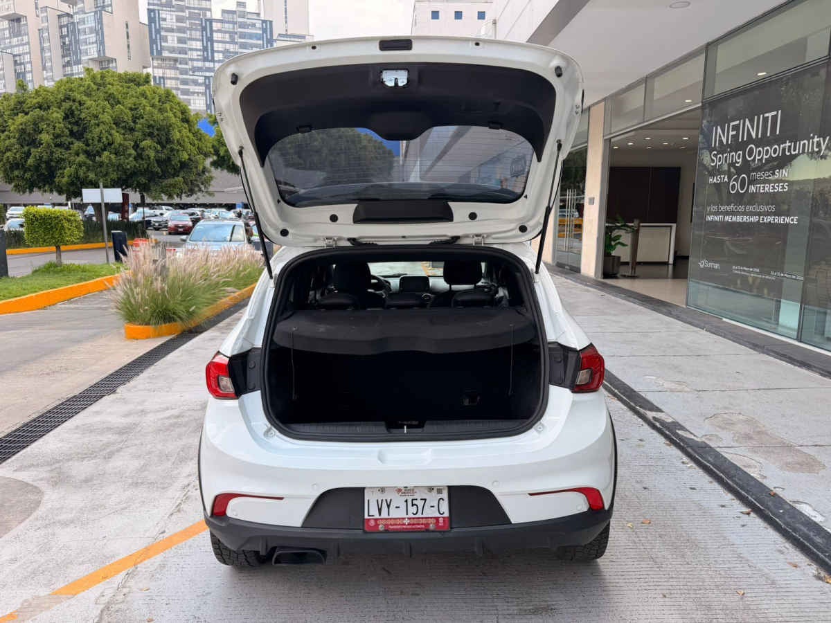 2024 FIAT ARGO 5p Trekking L4/1.3 Man