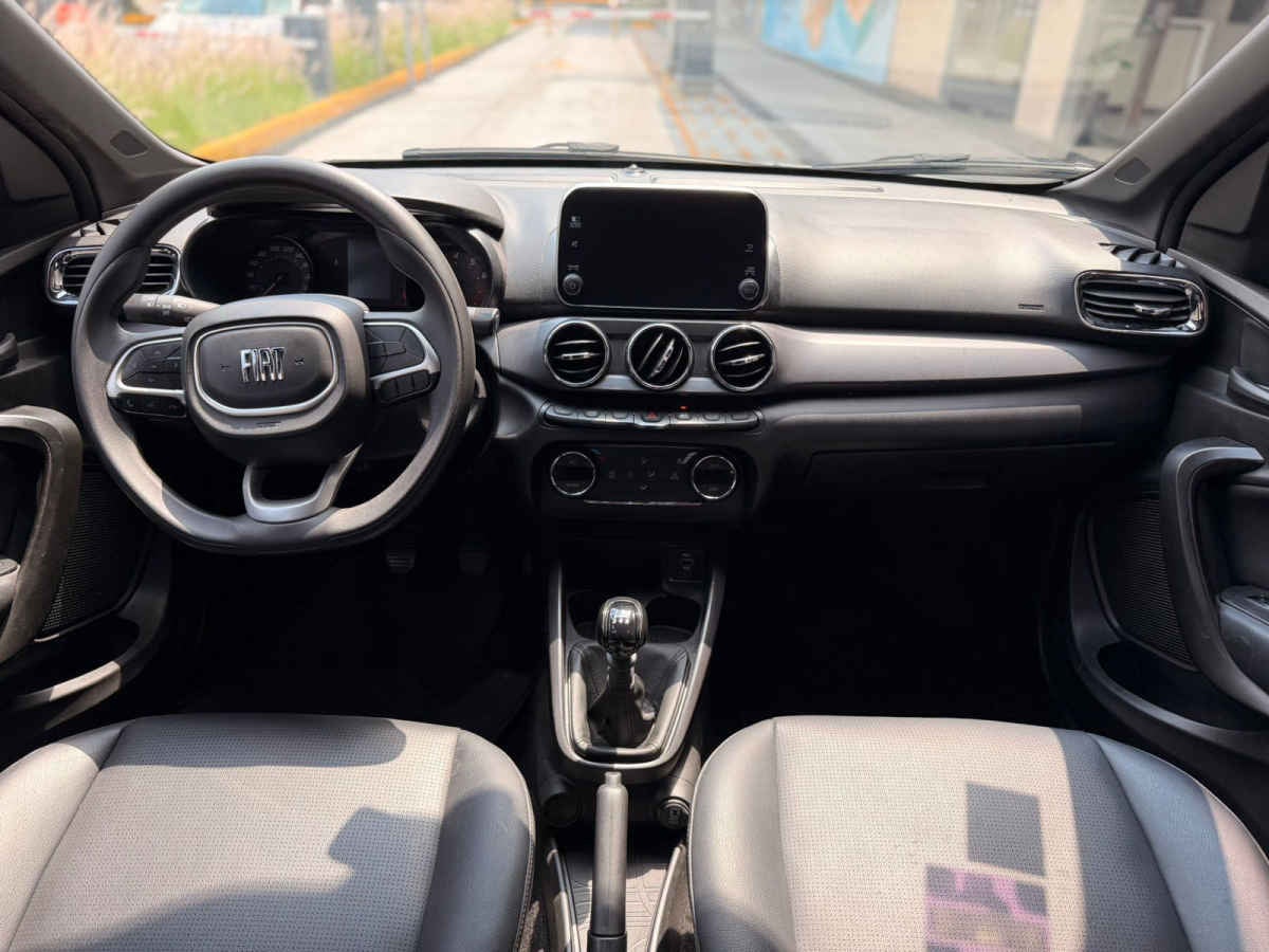 2024 FIAT ARGO 5p Trekking L4/1.3 Man