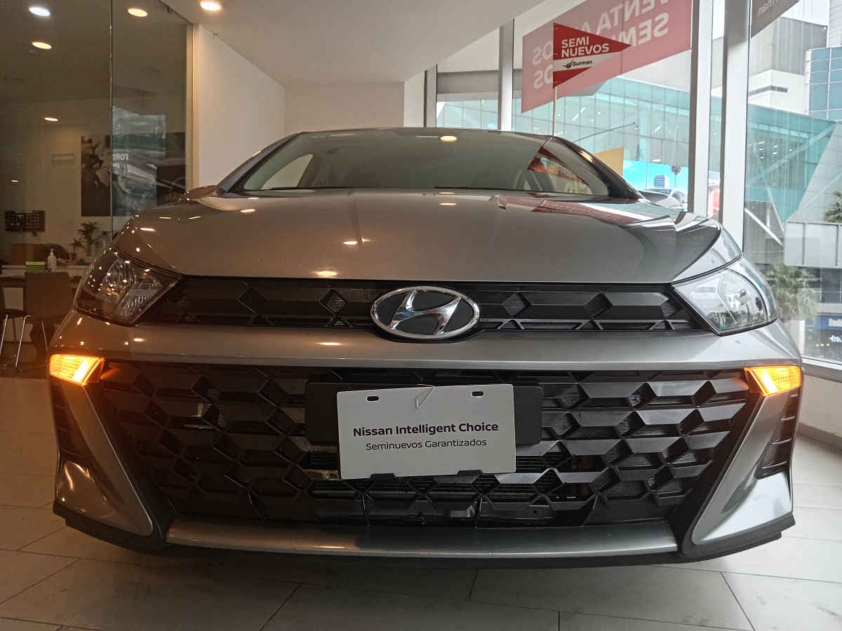2025 Hyundai HB20 4p GL L4/1.6 Aut Rin 16