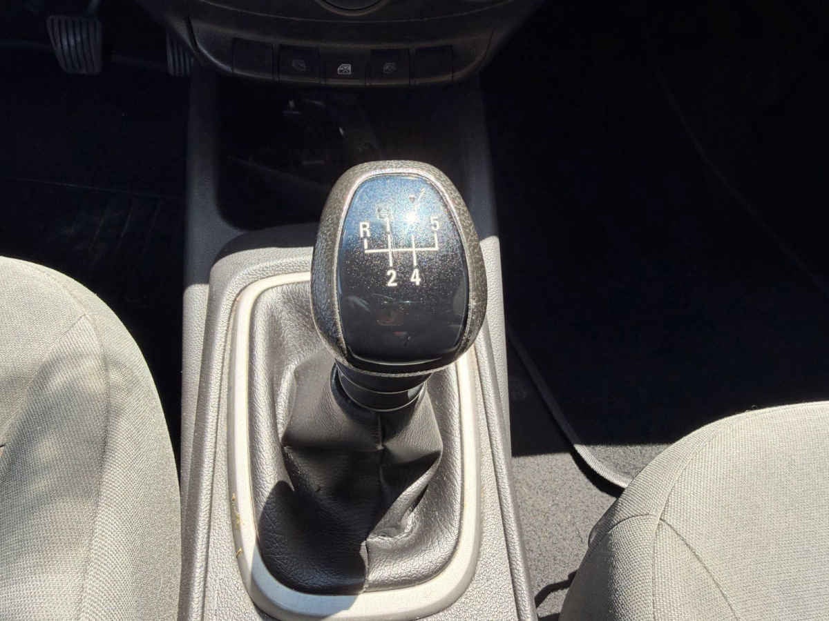 2022 Chevrolet Aveo 4p LS L4/1.5 Man.