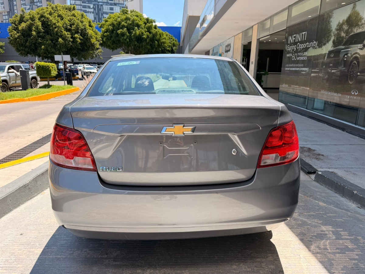 2022 Chevrolet Aveo 4p LS L4/1.5 Man.