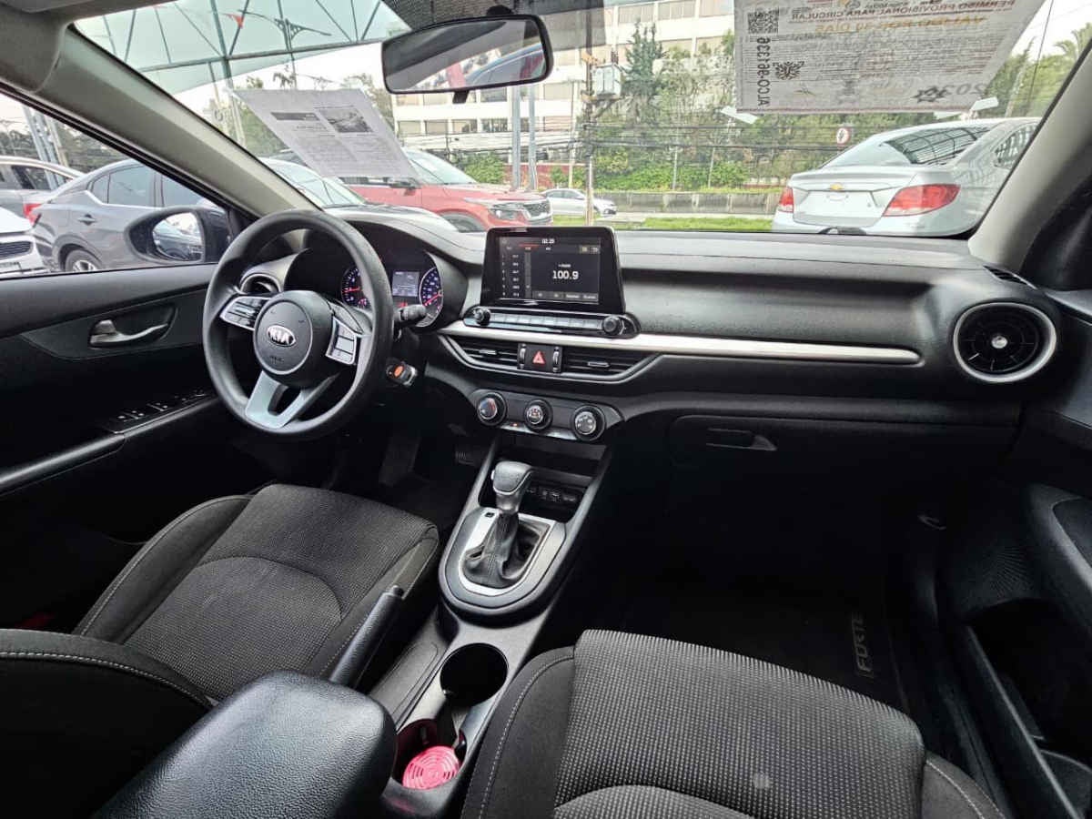 2021 Kia FORTE 4 PTS L 20L TA AAC R-16