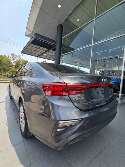 2021 Kia FORTE 4 PTS L 20L TA AAC R-16