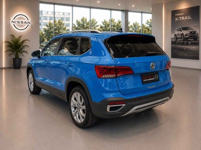2022 Volkswagen TAOS 5 PTS COMFORTLINE 14L TA PIEL F LED RA-18