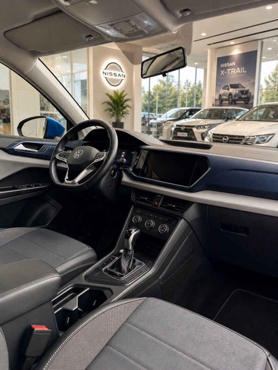 2022 Volkswagen TAOS 5 PTS COMFORTLINE 14L TA PIEL F LED RA-18