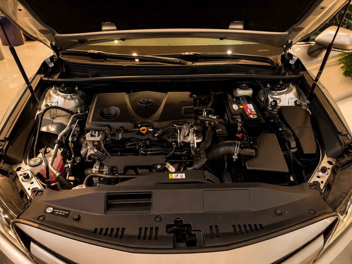 2019 Toyota CAMRY 4 PTS XLE 25L TA CLIMATRONIC PIEL QC GPS