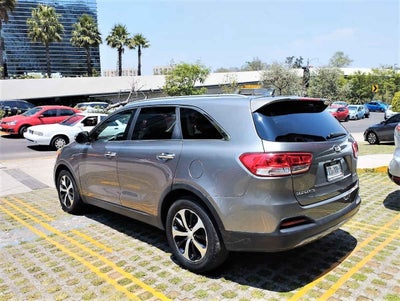 2016 Kia SORENTO 5 PTS EX PACK V6 TA AAC PIEL QCP GPS 7 PAS RA-18 4X4
