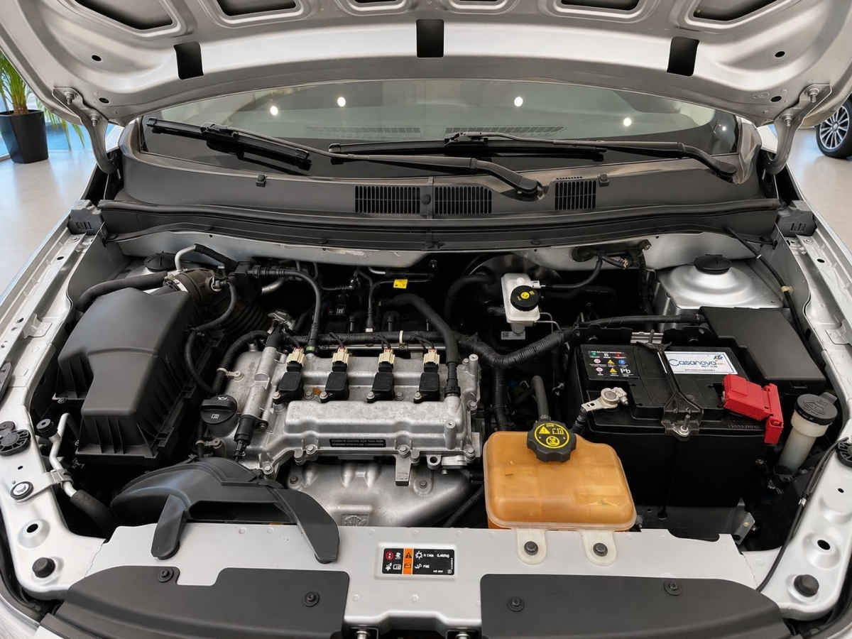 2020 Chevrolet AVEO 4 PTS LS TM5 AAC R-14