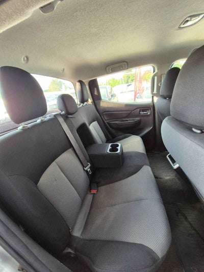 2020 Mitsubishi L200 4 PTS CABINA DOBLE TD TM5 4X4