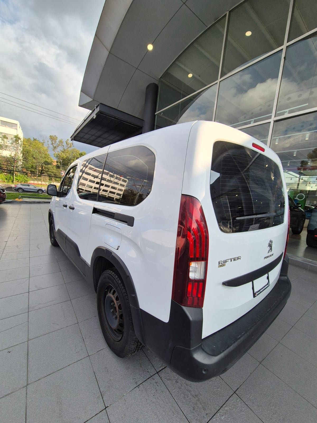 2024 PEUGEOT RIFTER 5P ACTIVE L41.6T DIESEL MAN